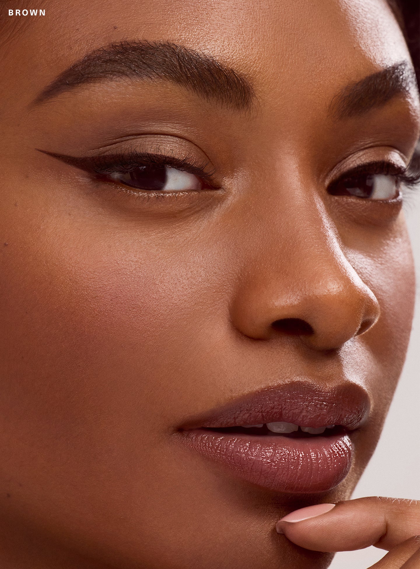 rare beauty Perfect Strokes Matte Liquid Liner - Brown