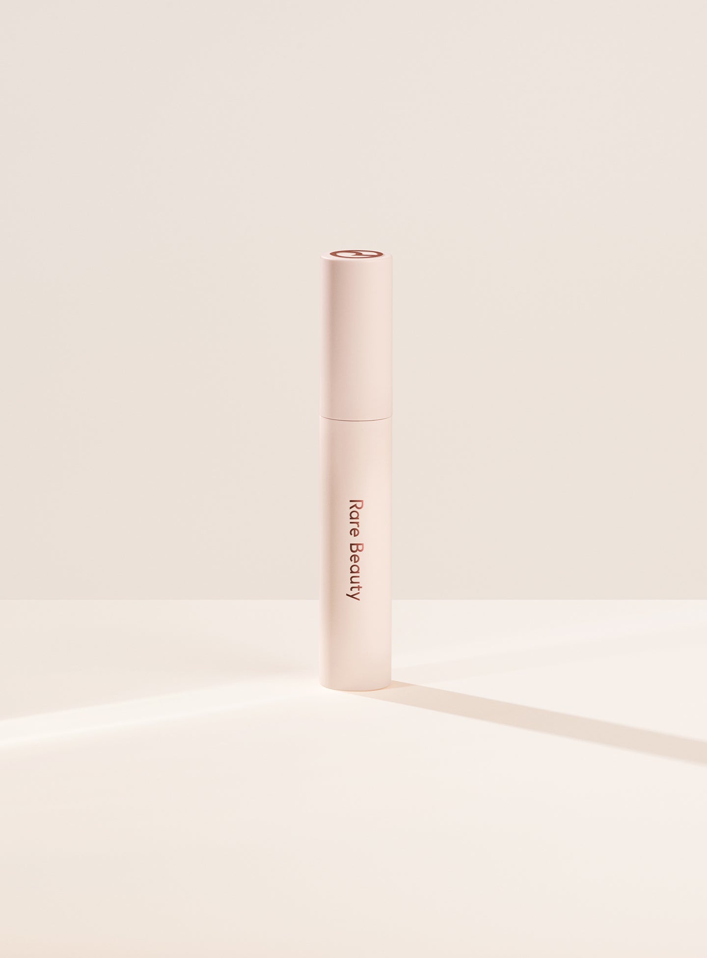 rare beauty Perfect Strokes Universal Volumizing Mascara - Brown