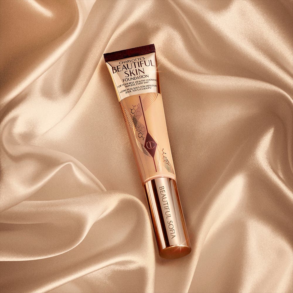 Charlotte Tilbury's BEAUTIFUL SKIN FOUNDATION - Image 7