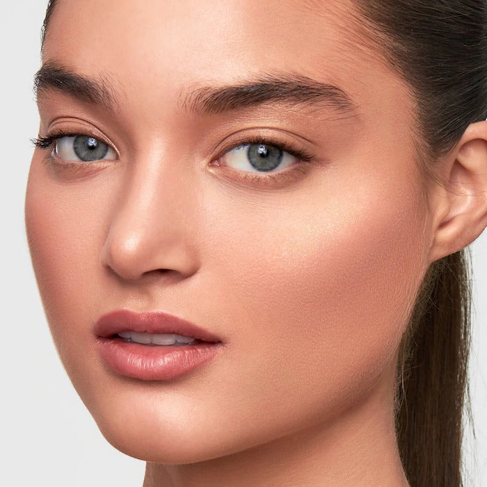 MAKEUP BY MARIO - Soft Glow Highlighter - Pearl - Image 4