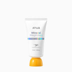 Mineral Weightless Finish Sunscreen - Image 1