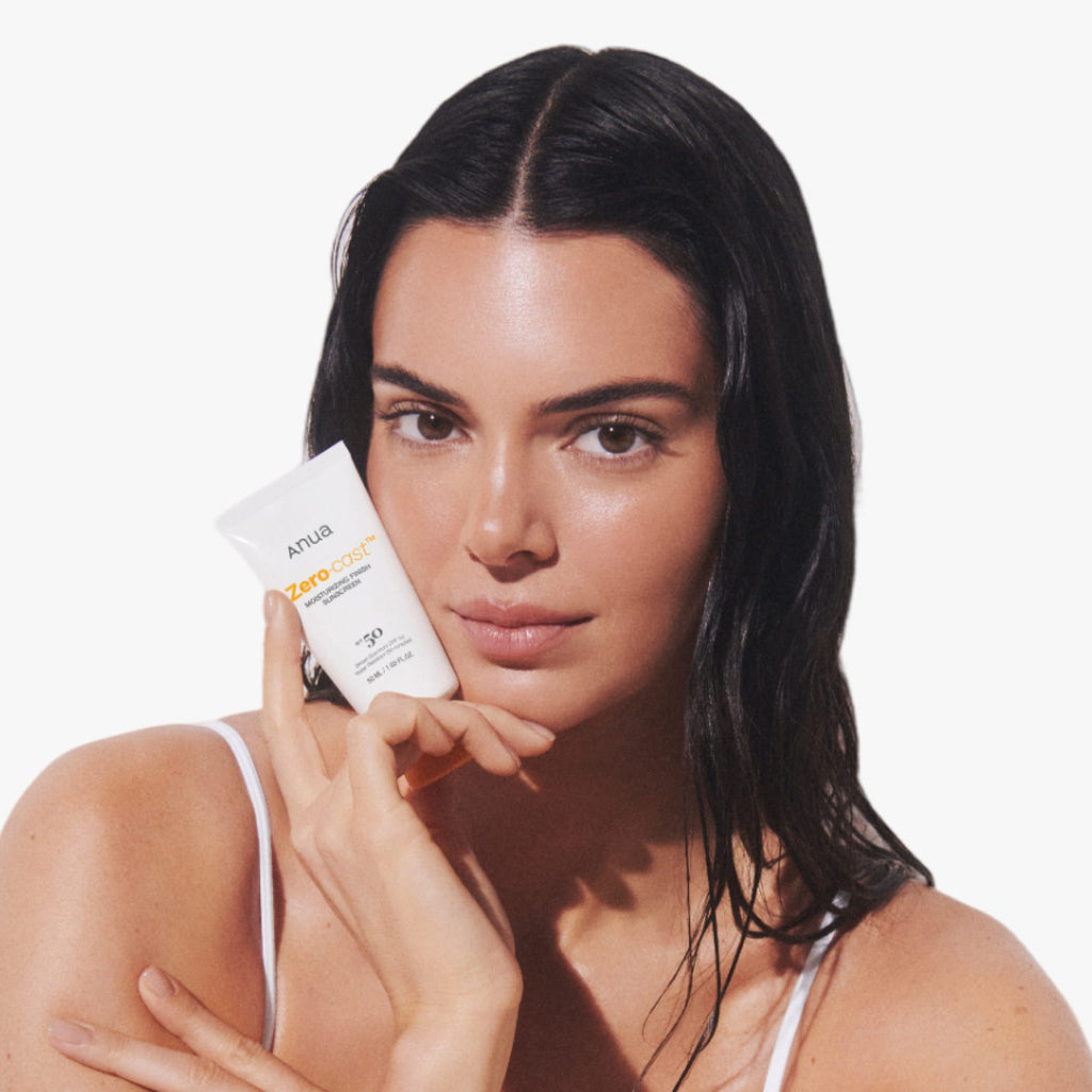 Zero-cast Moisturizing Finish Sunscreen - Image 1