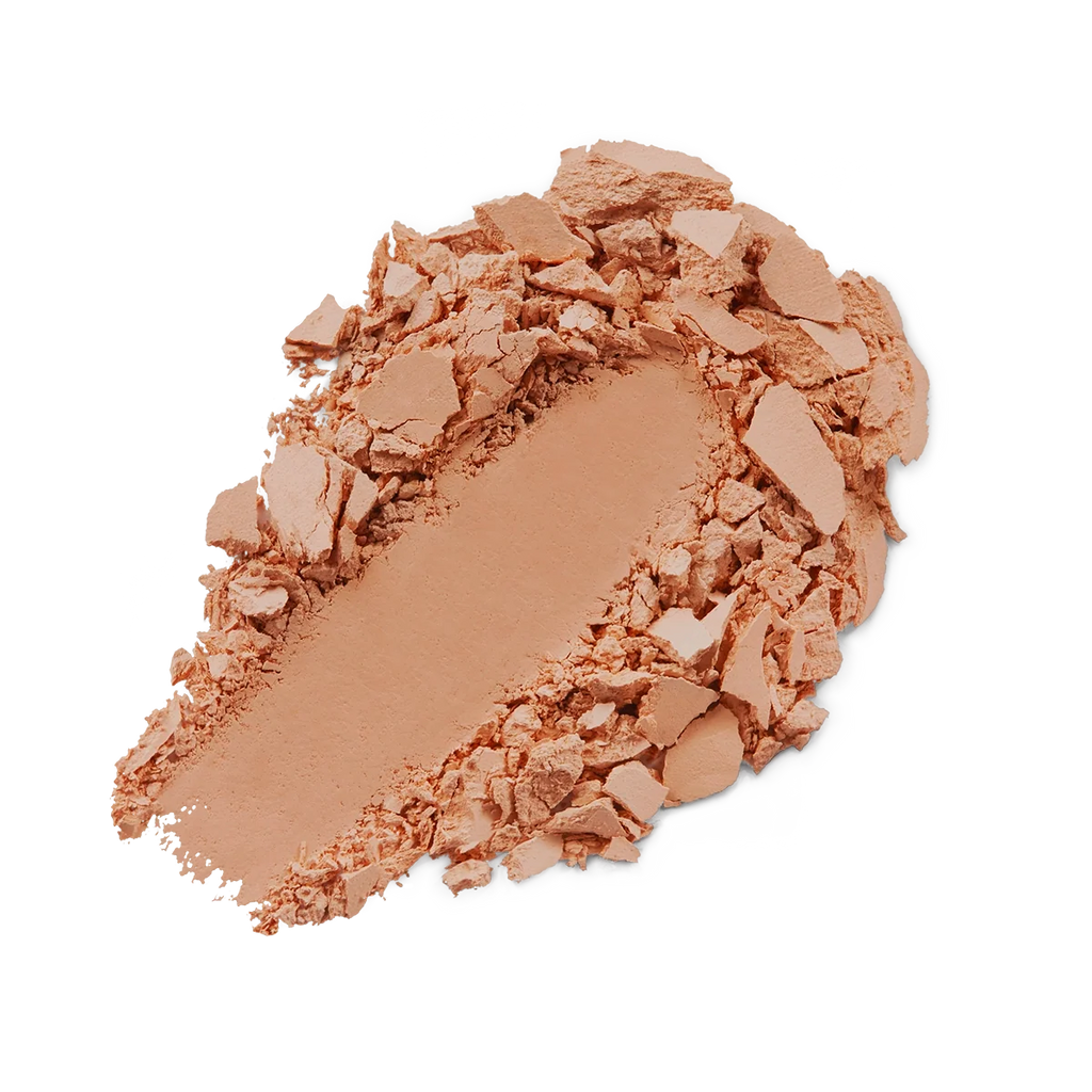 Weightless powder foundation, flawless finish. Wet/dry application. Image 23 of 33.